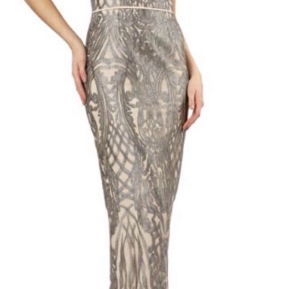 NWT JS COLLECTIONS metallic embroidered halter maxi dress SZ 4 * holiday dress - Picture 3 of 6